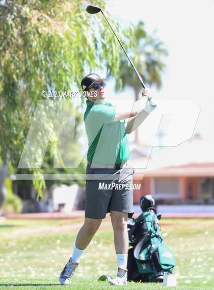 Thumbnail 2 in Metro Invitational Golf Tournament photogallery.