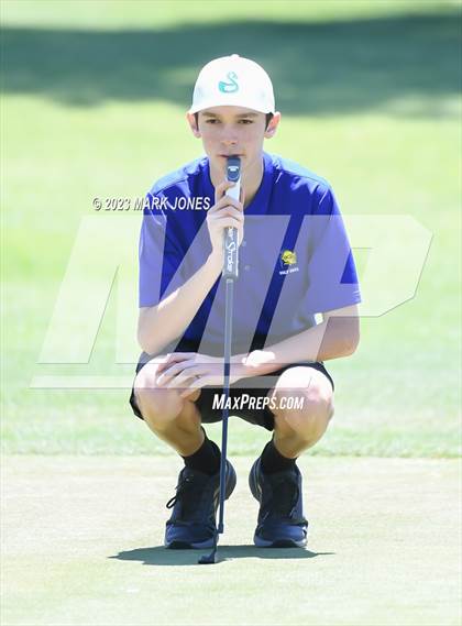 Thumbnail 2 in Metro Invitational Golf Tournament photogallery.