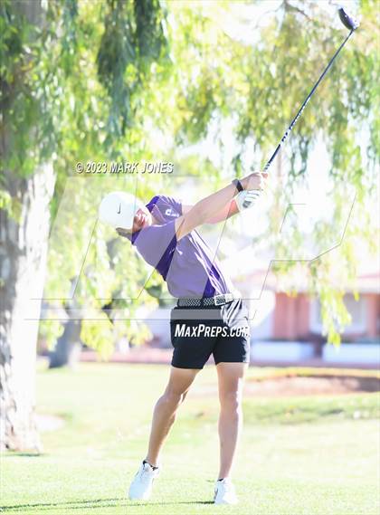 Thumbnail 2 in Metro Invitational Golf Tournament photogallery.