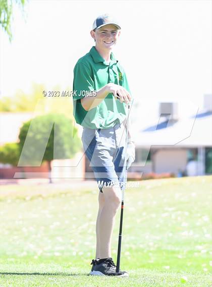 Thumbnail 2 in Metro Invitational Golf Tournament photogallery.