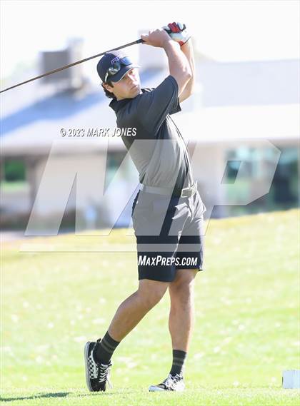 Thumbnail 2 in Metro Invitational Golf Tournament photogallery.