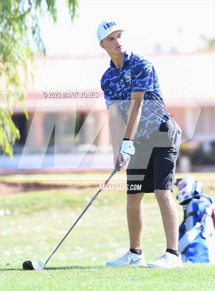 Thumbnail 3 in Metro Invitational Golf Tournament photogallery.