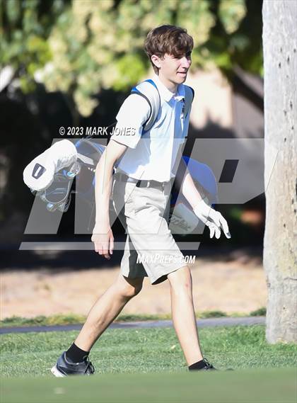 Thumbnail 3 in Metro Invitational Golf Tournament photogallery.