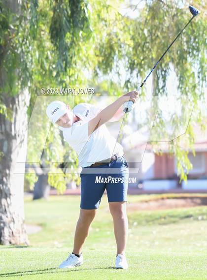 Thumbnail 3 in Metro Invitational Golf Tournament photogallery.