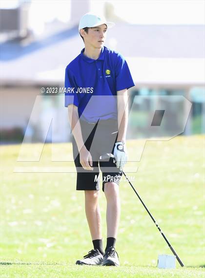 Thumbnail 2 in Metro Invitational Golf Tournament photogallery.