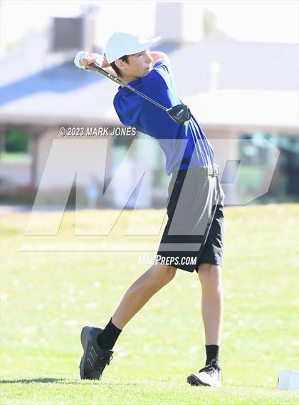 Thumbnail 2 in Metro Invitational Golf Tournament photogallery.