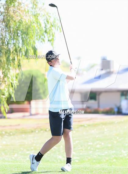Thumbnail 2 in Metro Invitational Golf Tournament photogallery.