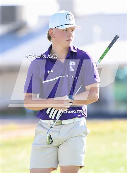 Thumbnail 3 in Metro Invitational Golf Tournament photogallery.