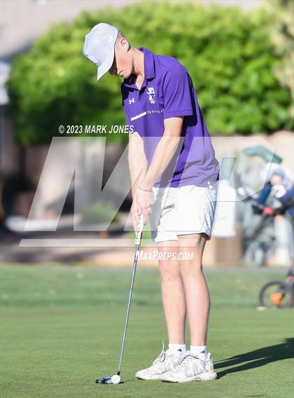 Thumbnail 2 in Metro Invitational Golf Tournament photogallery.