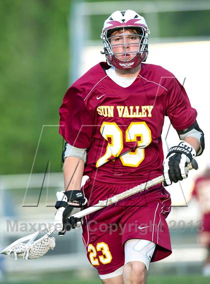 Thumbnail 2 in Marvin Ridge vs Sun Valley photogallery.