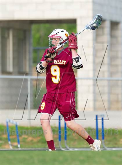 Thumbnail 3 in Marvin Ridge vs Sun Valley photogallery.