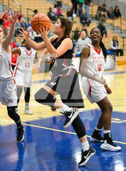 Thumbnail 2 in Roland Park Country vs. Omaha Westside (Nike Tournament of Champions) photogallery.