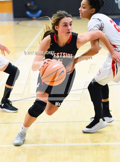 Thumbnail 3 in Roland Park Country vs. Omaha Westside (Nike Tournament of Champions) photogallery.