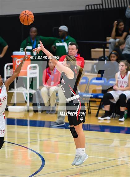 Thumbnail 3 in Roland Park Country vs. Omaha Westside (Nike Tournament of Champions) photogallery.