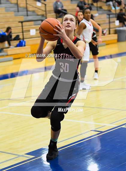 Thumbnail 1 in Roland Park Country vs. Omaha Westside (Nike Tournament of Champions) photogallery.