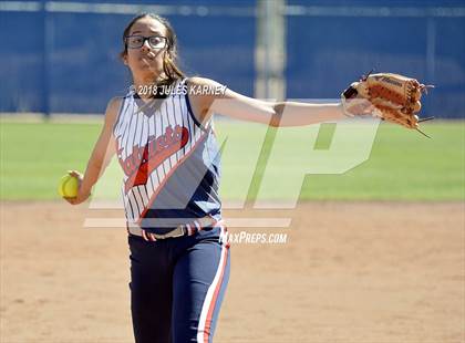 Thumbnail 3 in Liberty vs Bishop Gorman photogallery.