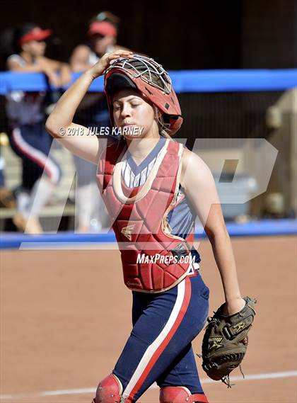 Thumbnail 3 in Liberty vs Bishop Gorman photogallery.
