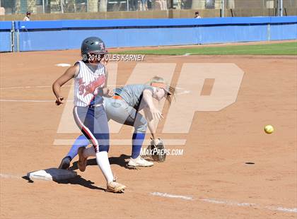 Thumbnail 2 in Liberty vs Bishop Gorman photogallery.