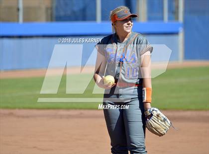 Thumbnail 2 in Liberty vs Bishop Gorman photogallery.