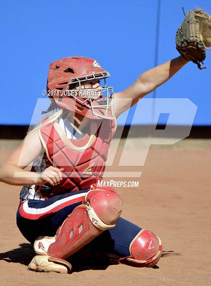 Thumbnail 2 in Liberty vs Bishop Gorman photogallery.