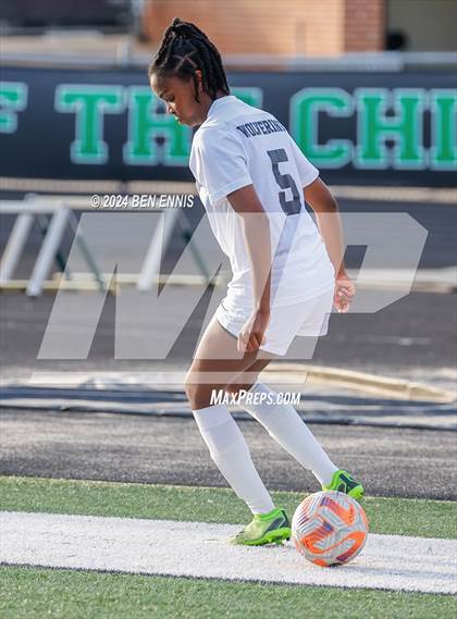 Thumbnail 3 in Union Grove vs. McIntosh (GHSA 5A Round 1) photogallery.