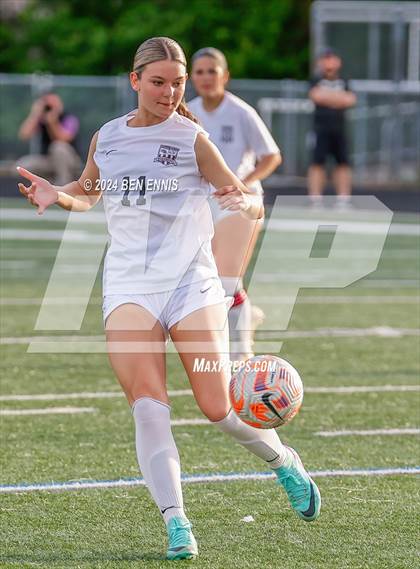 Thumbnail 3 in Union Grove vs. McIntosh (GHSA 5A Round 1) photogallery.