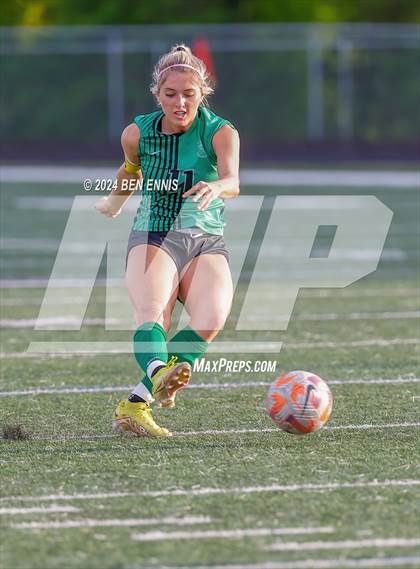 Thumbnail 3 in Union Grove vs. McIntosh (GHSA 5A Round 1) photogallery.