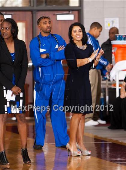 Thumbnail 2 in Barbers Hill vs Ozen (UIL 4A Region 3 Final) photogallery.