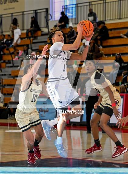 Thumbnail 2 in Pace Academy vs. Pebblebrook (Georgia Nike Elite Showcase) photogallery.