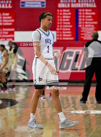 Thumbnail 3 in Pace Academy vs. Pebblebrook (Georgia Nike Elite Showcase) photogallery.