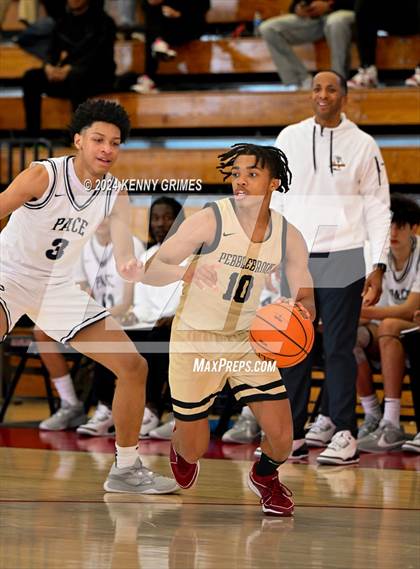 Thumbnail 3 in Pace Academy vs. Pebblebrook (Georgia Nike Elite Showcase) photogallery.