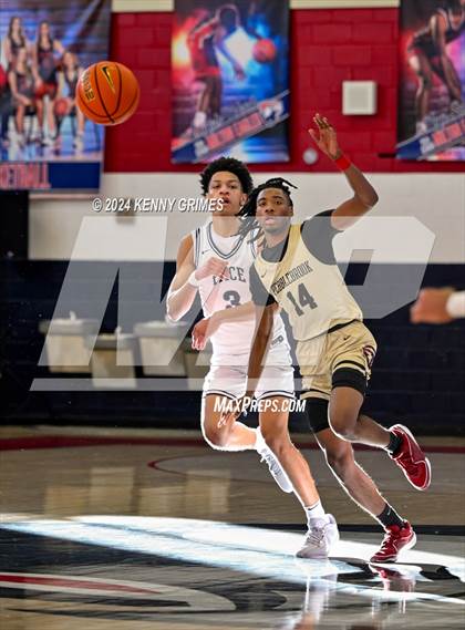 Thumbnail 1 in Pace Academy vs. Pebblebrook (Georgia Nike Elite Showcase) photogallery.