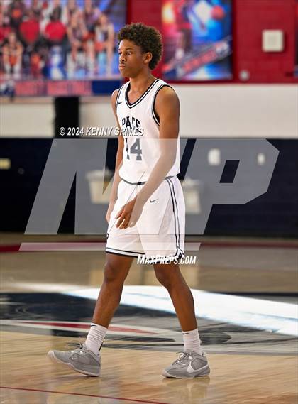 Thumbnail 3 in Pace Academy vs. Pebblebrook (Georgia Nike Elite Showcase) photogallery.