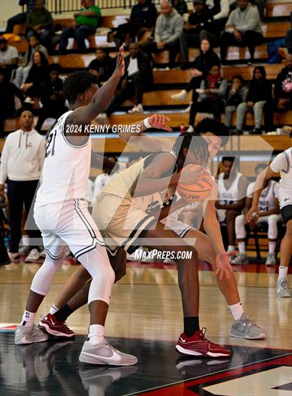 Thumbnail 2 in Pace Academy vs. Pebblebrook (Georgia Nike Elite Showcase) photogallery.