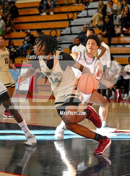 Thumbnail 3 in Pace Academy vs. Pebblebrook (Georgia Nike Elite Showcase) photogallery.