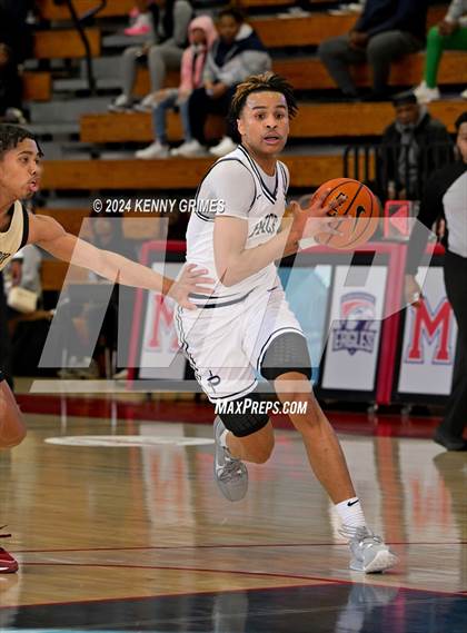 Thumbnail 3 in Pace Academy vs. Pebblebrook (Georgia Nike Elite Showcase) photogallery.