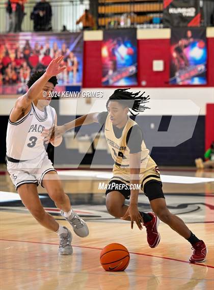 Thumbnail 3 in Pace Academy vs. Pebblebrook (Georgia Nike Elite Showcase) photogallery.