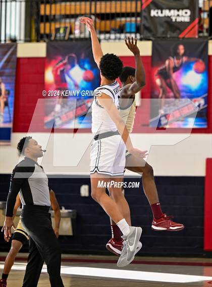 Thumbnail 2 in Pace Academy vs. Pebblebrook (Georgia Nike Elite Showcase) photogallery.