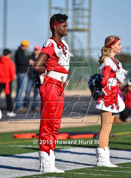 Thumbnail 2 in South Oak Cliff vs. Marshall (UIL 5A Area) photogallery.