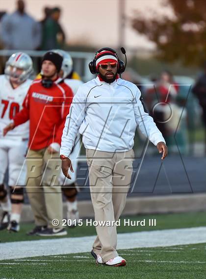 Thumbnail 1 in South Oak Cliff vs. Marshall (UIL 5A Area) photogallery.