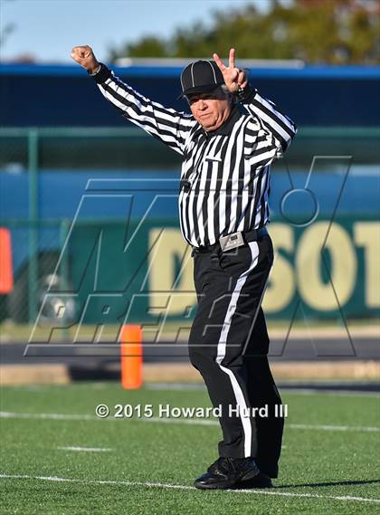 Thumbnail 2 in South Oak Cliff vs. Marshall (UIL 5A Area) photogallery.