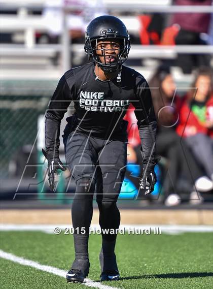 Thumbnail 3 in South Oak Cliff vs. Marshall (UIL 5A Area) photogallery.
