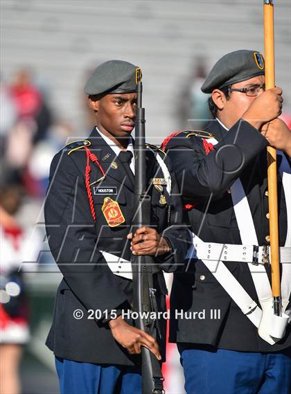 Thumbnail 1 in South Oak Cliff vs. Marshall (UIL 5A Area) photogallery.