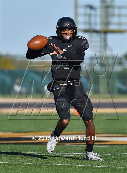Thumbnail 1 in South Oak Cliff vs. Marshall (UIL 5A Area) photogallery.