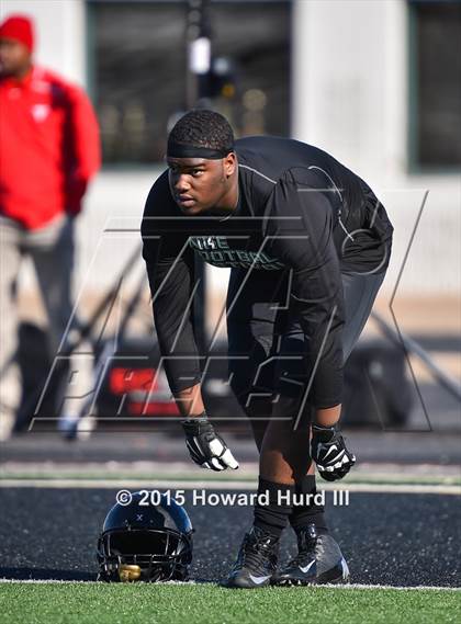 Thumbnail 2 in South Oak Cliff vs. Marshall (UIL 5A Area) photogallery.