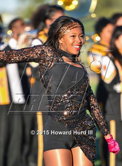 Thumbnail 3 in South Oak Cliff vs. Marshall (UIL 5A Area) photogallery.