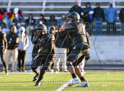 Thumbnail 2 in South Oak Cliff vs. Marshall (UIL 5A Area) photogallery.