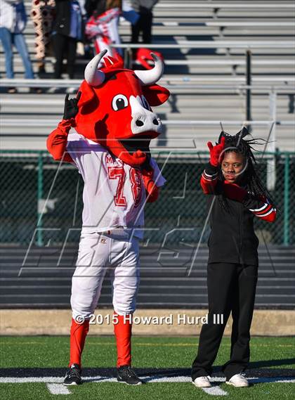 Thumbnail 1 in South Oak Cliff vs. Marshall (UIL 5A Area) photogallery.