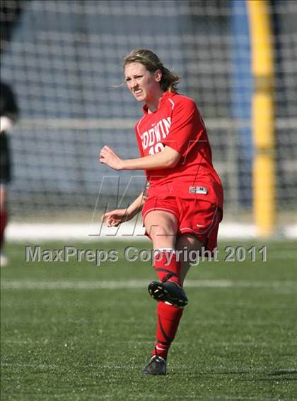 Thumbnail 1 in Cox vs. Godwin (Beach Showcase) photogallery.
