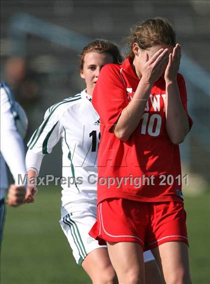 Thumbnail 3 in Cox vs. Godwin (Beach Showcase) photogallery.